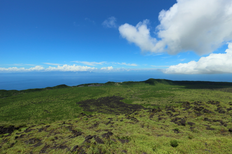 Canon EOS M2 + EF-M11-22mm F4-5.6 IS STM